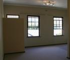 Cottage For Sale in Harfield Village, Cape Town